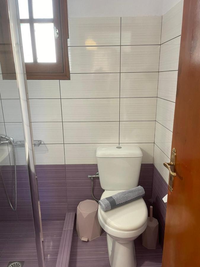 Lemon Tree Apartments A Dアルゴストリオン エクステリア 写真